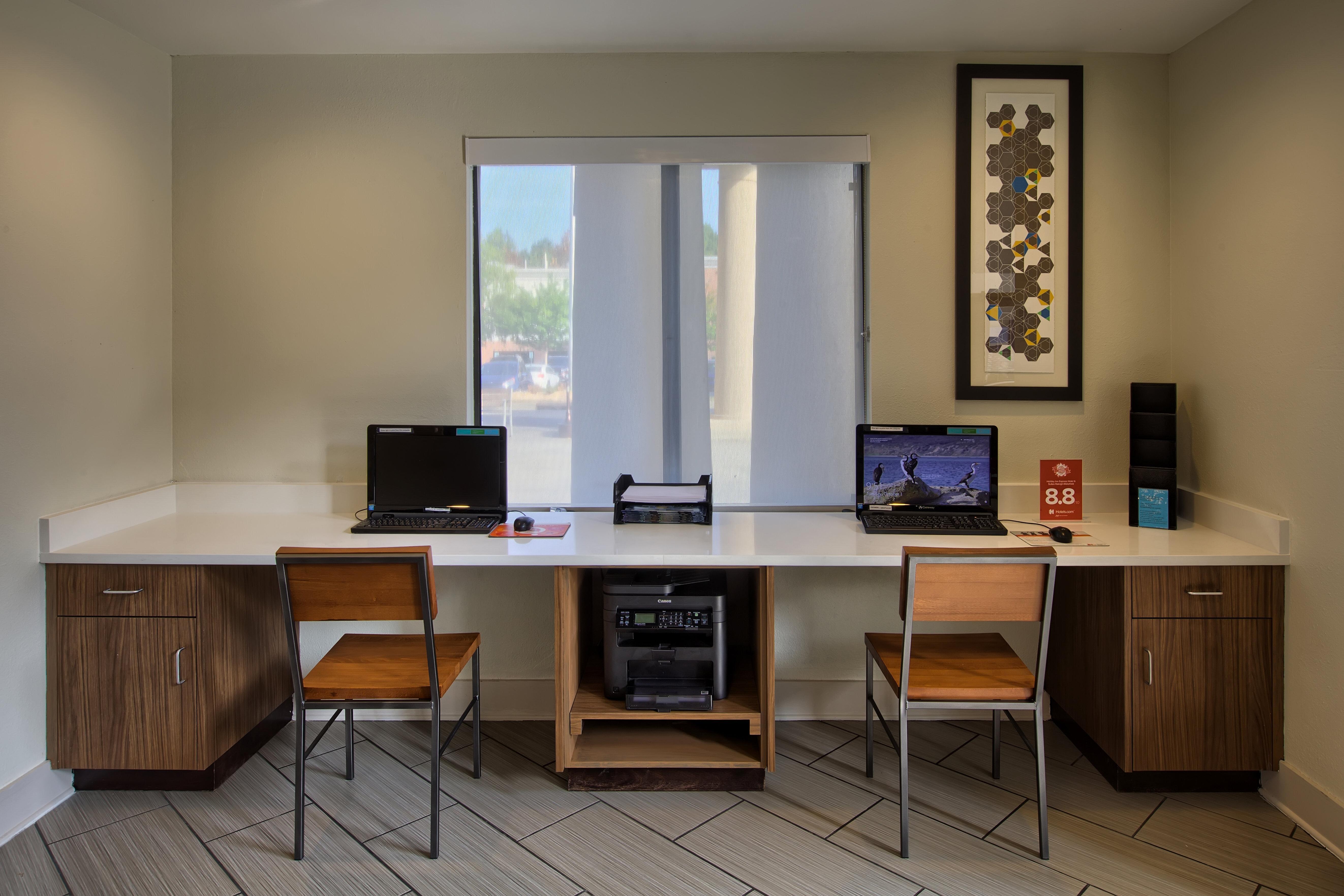 Holiday Inn Express Hotel & Suites Raleigh North - Wake Forest By Ihg Exterior foto