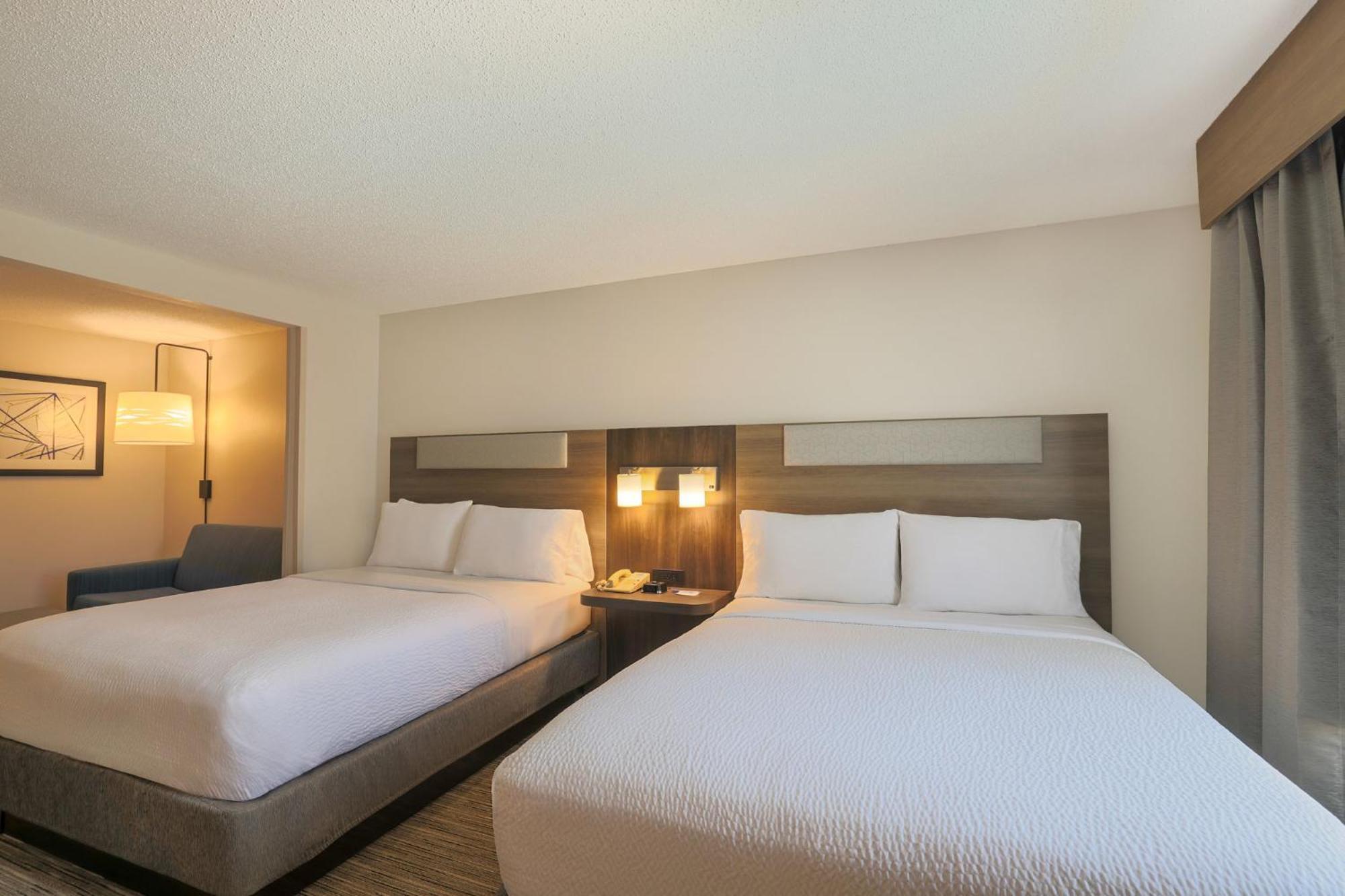 Holiday Inn Express Hotel & Suites Raleigh North - Wake Forest By Ihg Exterior foto