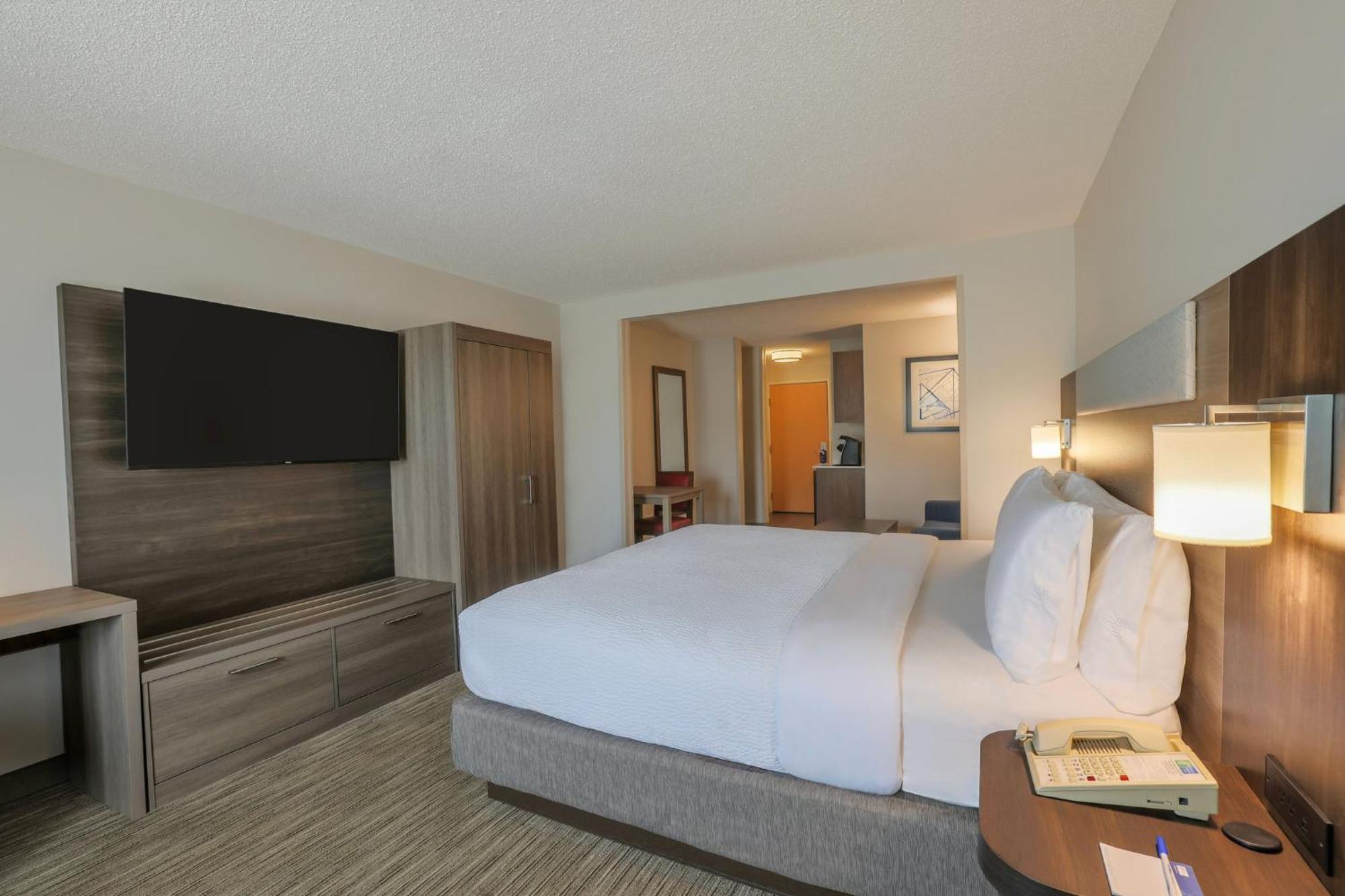Holiday Inn Express Hotel & Suites Raleigh North - Wake Forest By Ihg Exterior foto