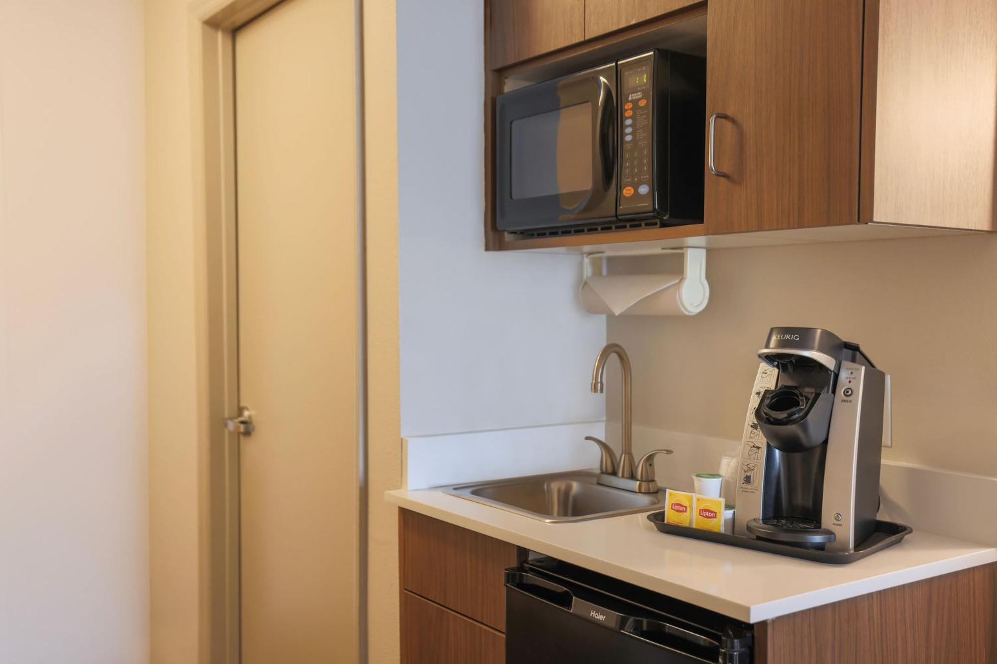 Holiday Inn Express Hotel & Suites Raleigh North - Wake Forest By Ihg Exterior foto