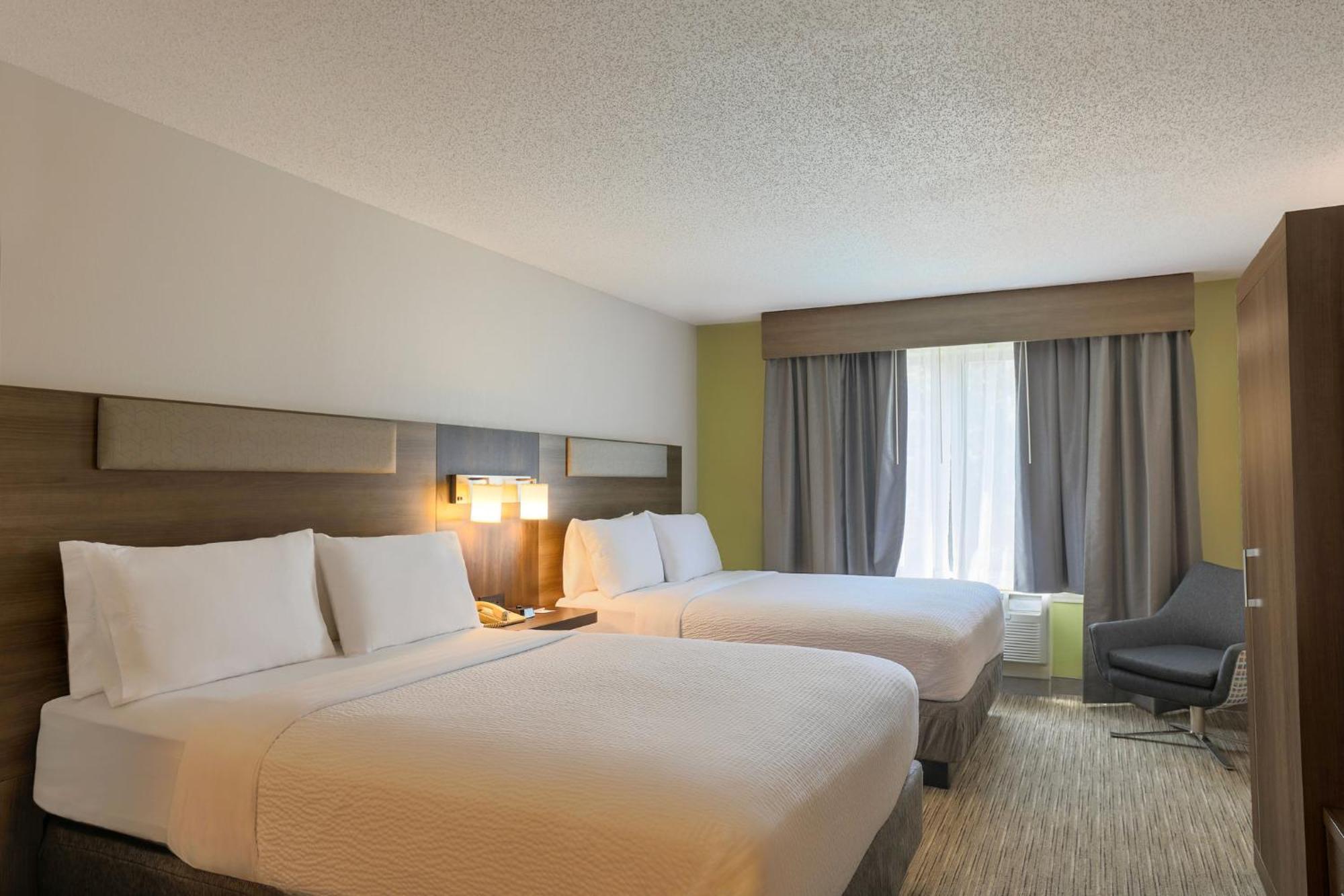 Holiday Inn Express Hotel & Suites Raleigh North - Wake Forest By Ihg Exterior foto